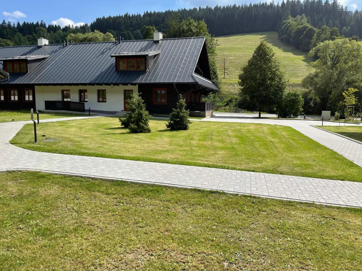 Apartmany Neta Velke Karlovice, Polansky Dvur Εξωτερικό φωτογραφία
